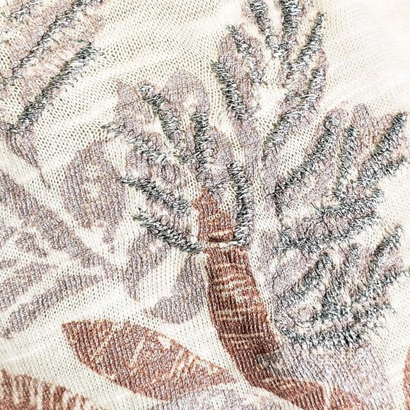 Lucky Brand Embroidered Top NWOT - Picture 4 of 10